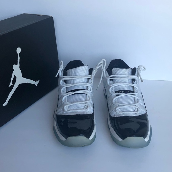 Jordan 11 Low Size 7Y concord (white/blue) - Picture 3 of 10